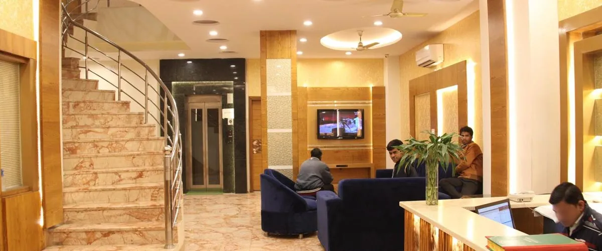 Golden Oasis Hotel Escorts